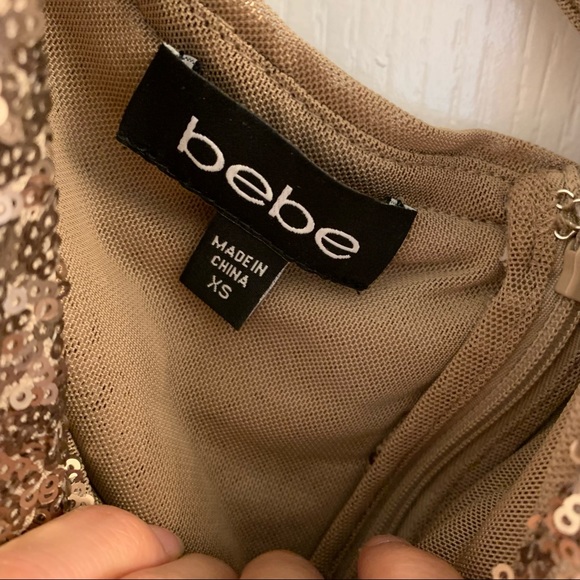 Gold Sequinned Bebe Halter Top Extra Small - Picture 2 of 2